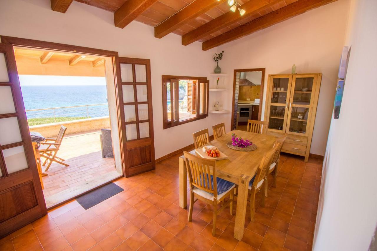 Beautiful Private Villa On The Sea Santanyi Exterior photo